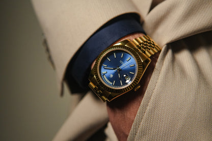 Valenne left-handed automatic watch worn comfortably on the wrist 